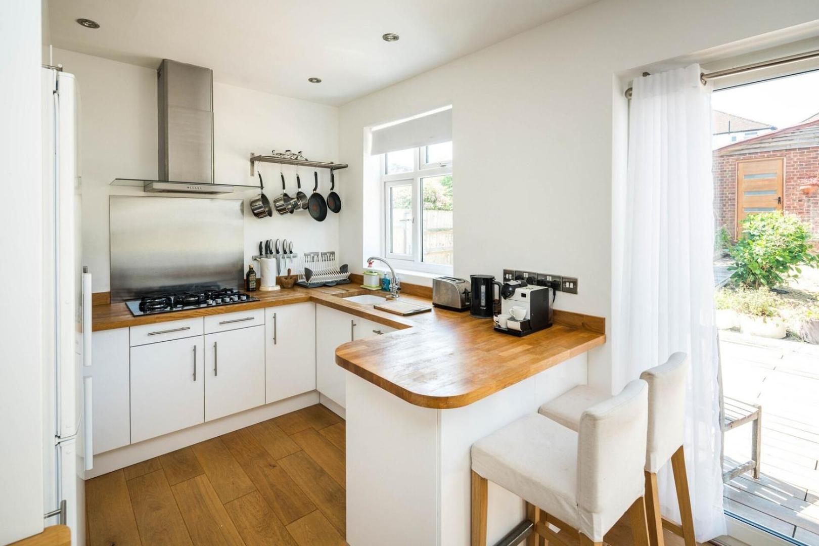 Vila Elegant 2Bd House With Garden And Decked Patio Londýn Exteriér fotografie